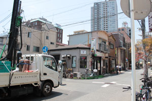 目印のインド料理屋さんの写真